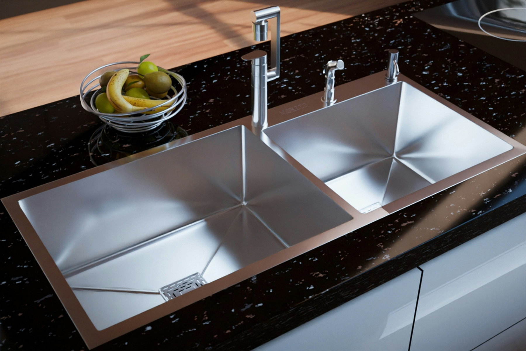 Saubere Aluminium Oberfläche im Haushalt